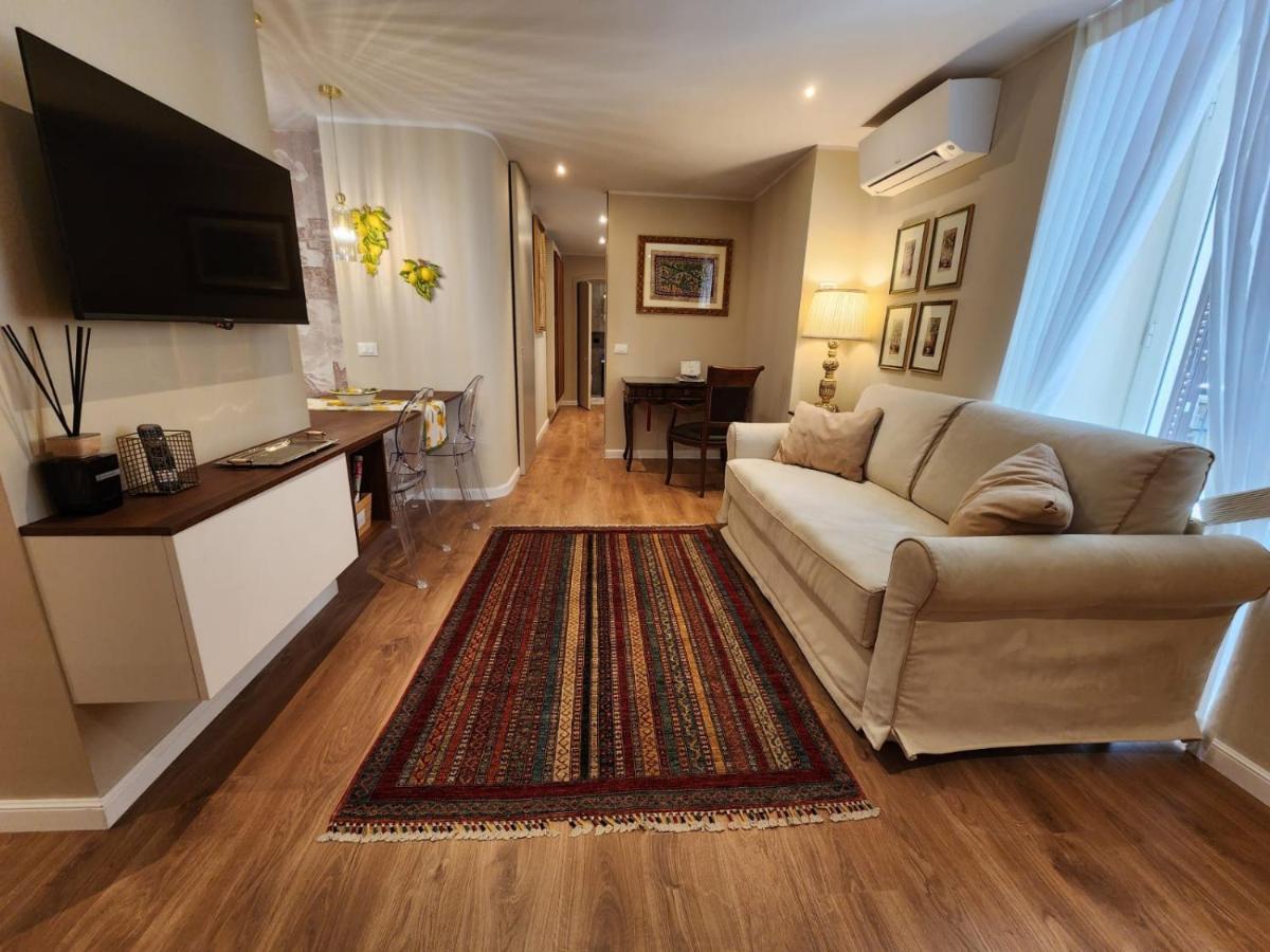 Charming Stay In Roma - Luxury Holiday Apartment Exterior foto